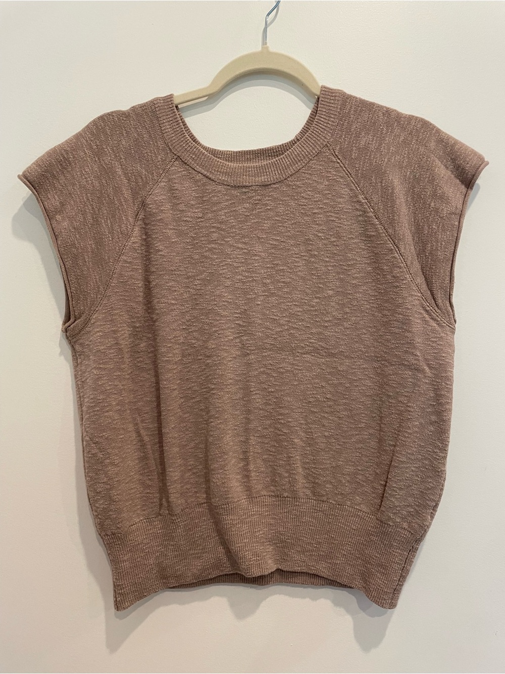 Sleeveless Crewneck Knit Top - Brown